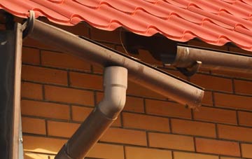 Layer Breton gutter repair costs